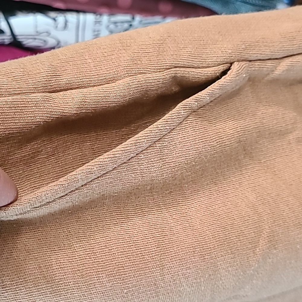 American Eagle Tan Sweat shorts Sz Med - Picture 2 of 3